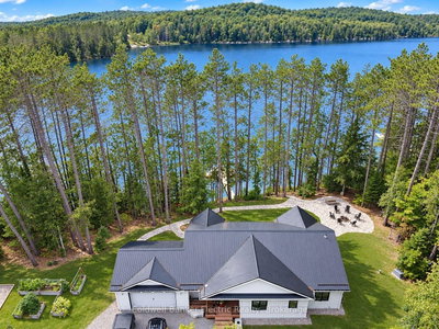 Detached House for sale at 17 Ida Ho Lane, Bancroft, Ontario, K0L 1C0 - Faraday - MLS: X13764958