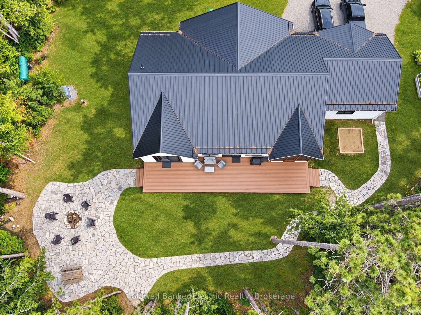 17 Ida Ho Lane • Bancroft, ON photo 2