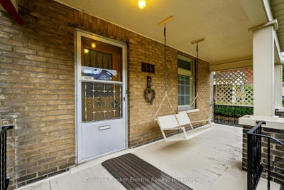 553 Chamberlain Street • Peterborough, ON photo 3