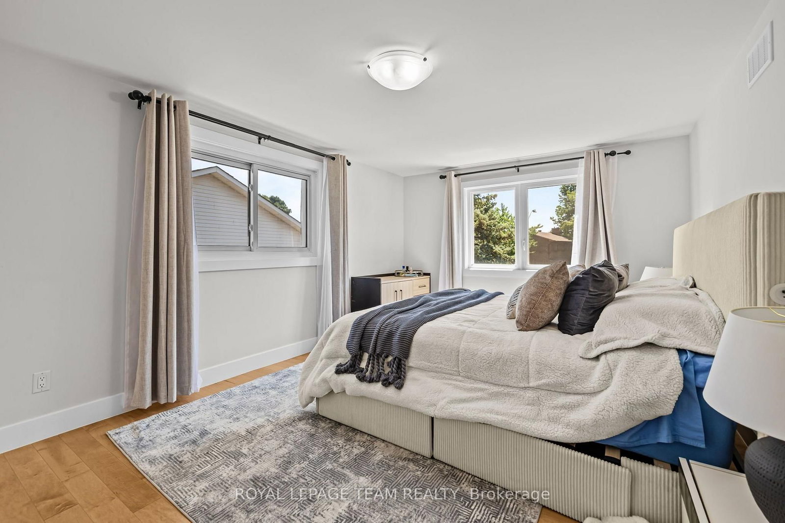 1288 Plante Drive • Ottawa, ON photo 14
