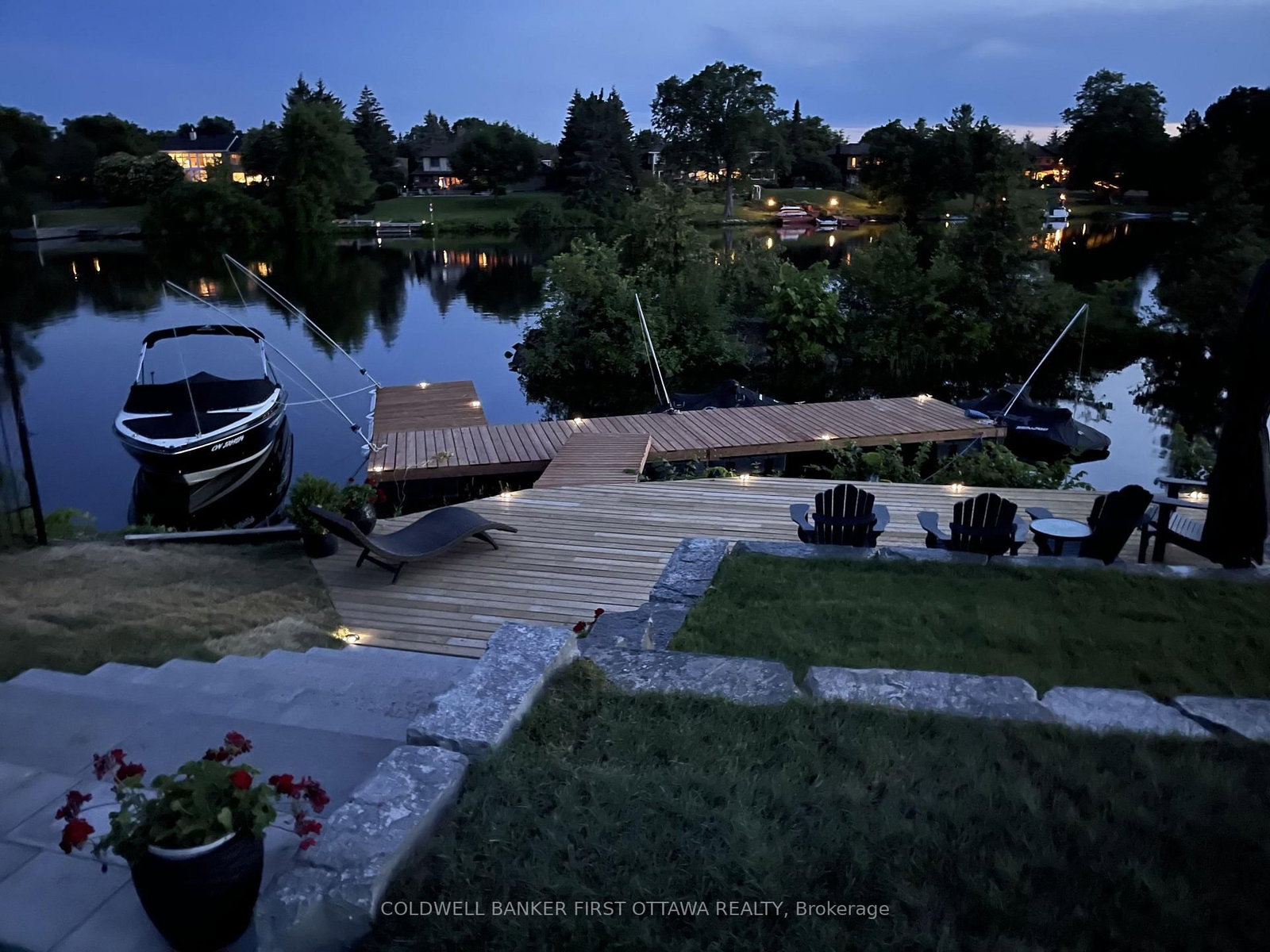 1060 River Road E • Ottawa, ON photo 42