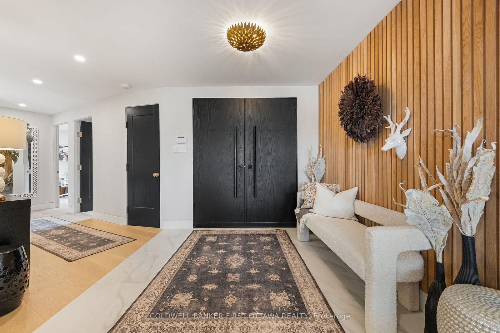 1060 River Road E • Ottawa, ON photo 6