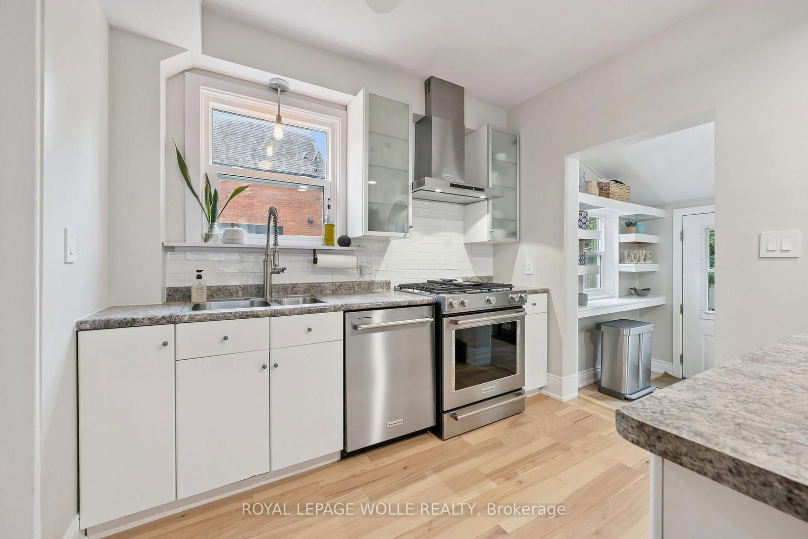 132 Perth Street • Stratford, ON photo 13
