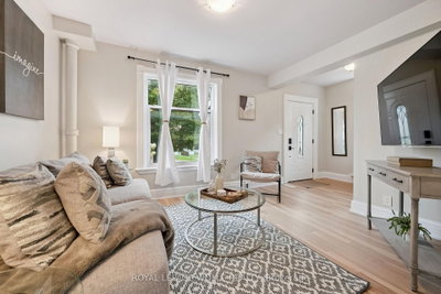 132 Perth Street • Stratford, ON photo 9