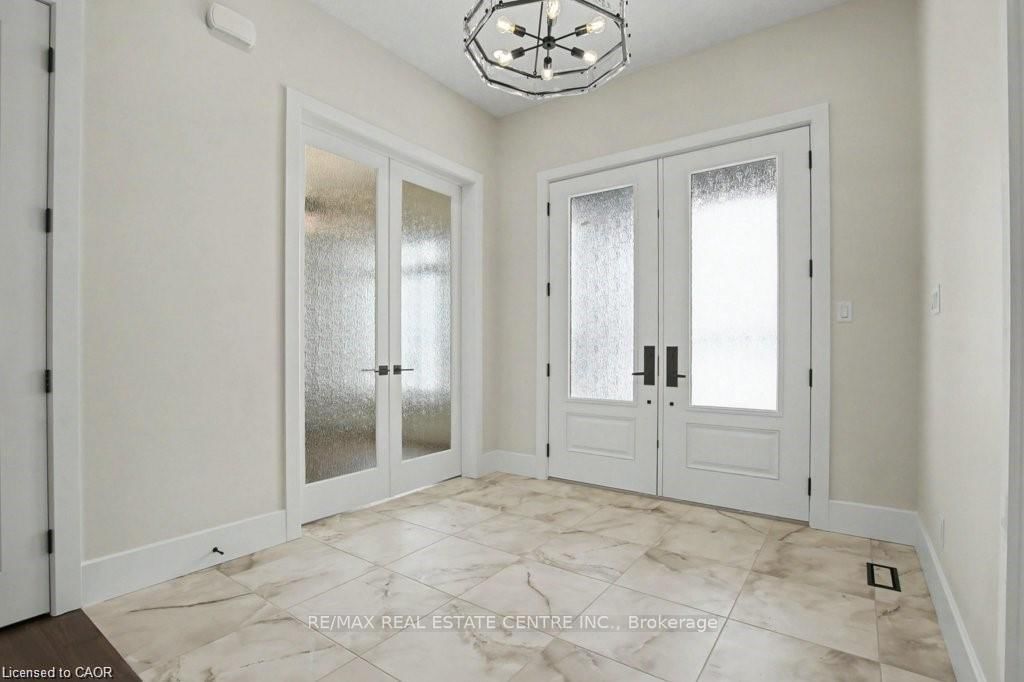 12 Albert Street • Wellesley, ON photo 4