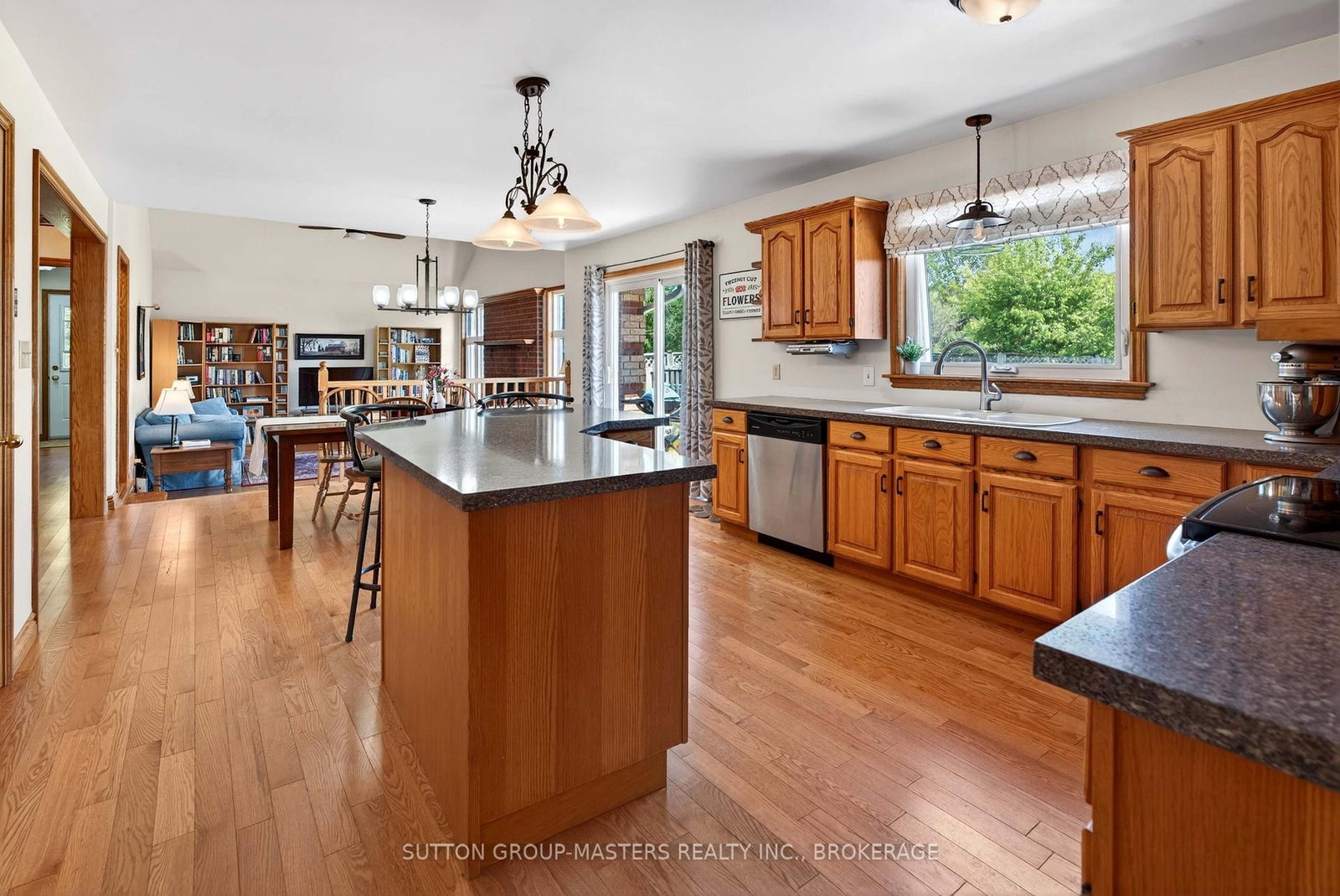 1760 County Rd. 1 Road E • Plantagenet, ON photo 13