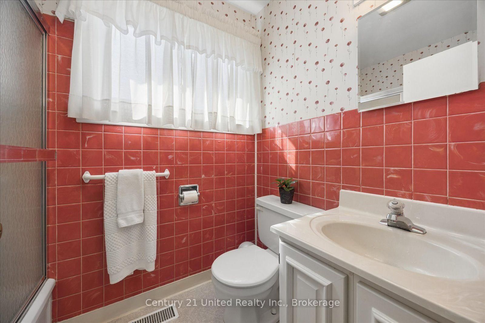 797 Valleyview Drive • Peterborough, ON photo 29