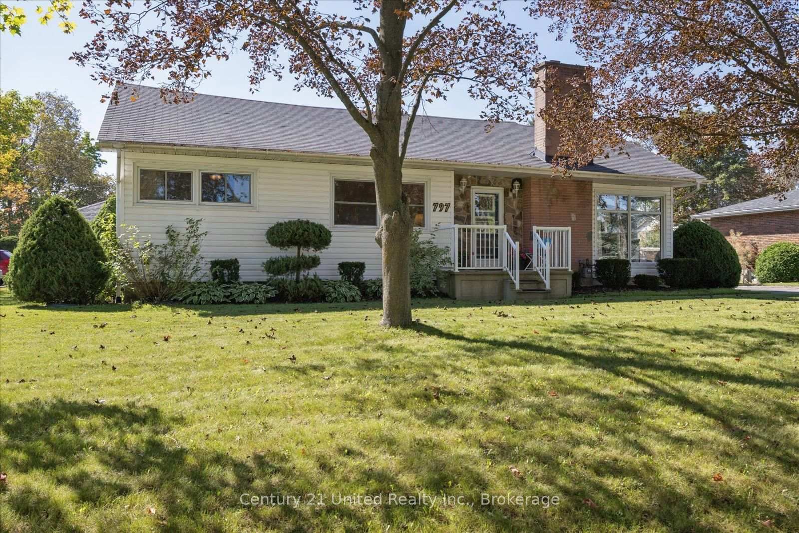 797 Valleyview Drive • Peterborough, ON photo 5