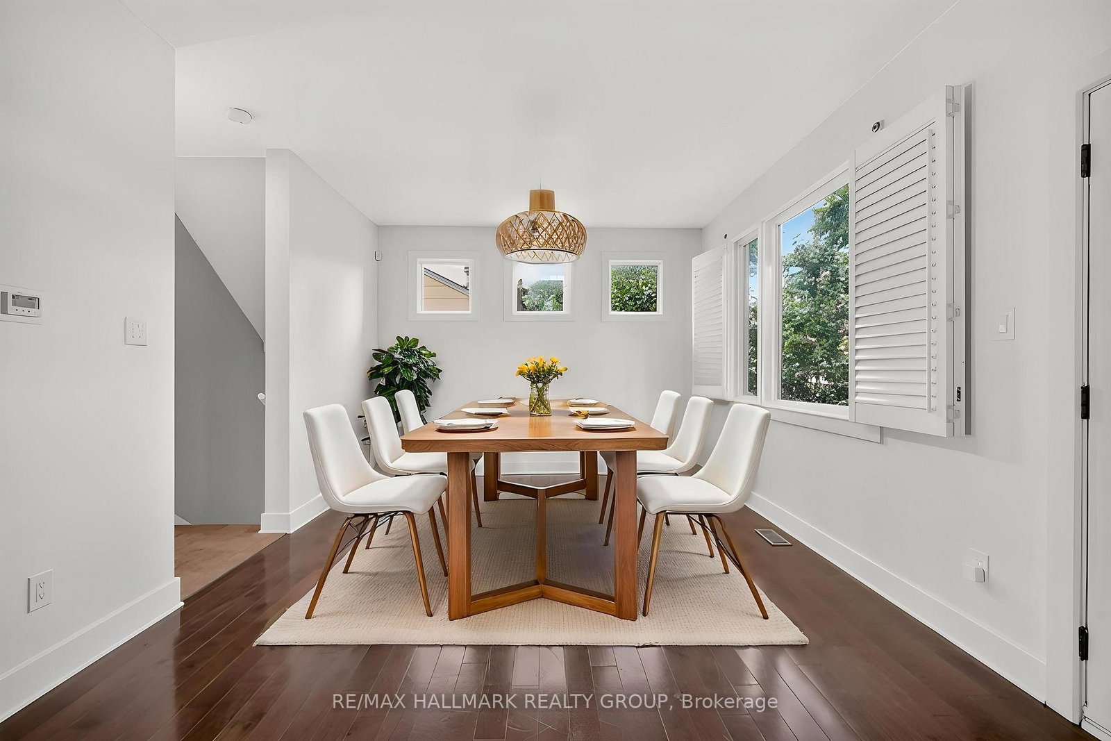 1559 Queensdale Avenue • Ottawa, ON photo 20