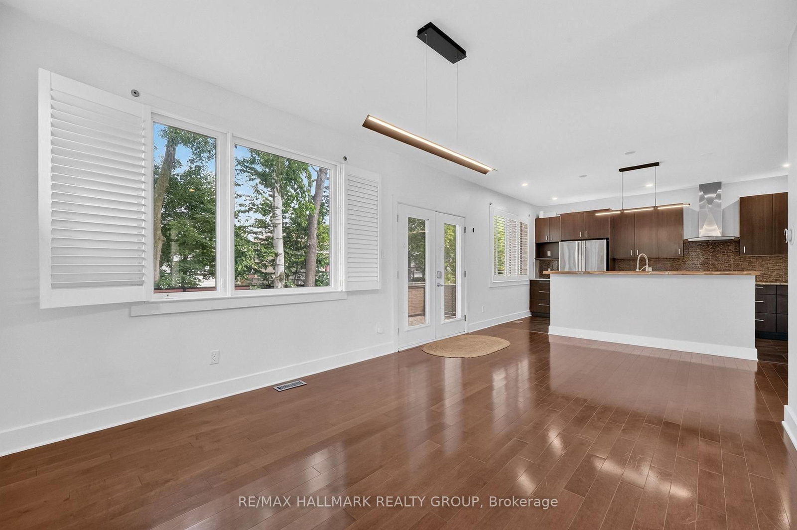 1559 Queensdale Avenue • Ottawa, ON photo 21