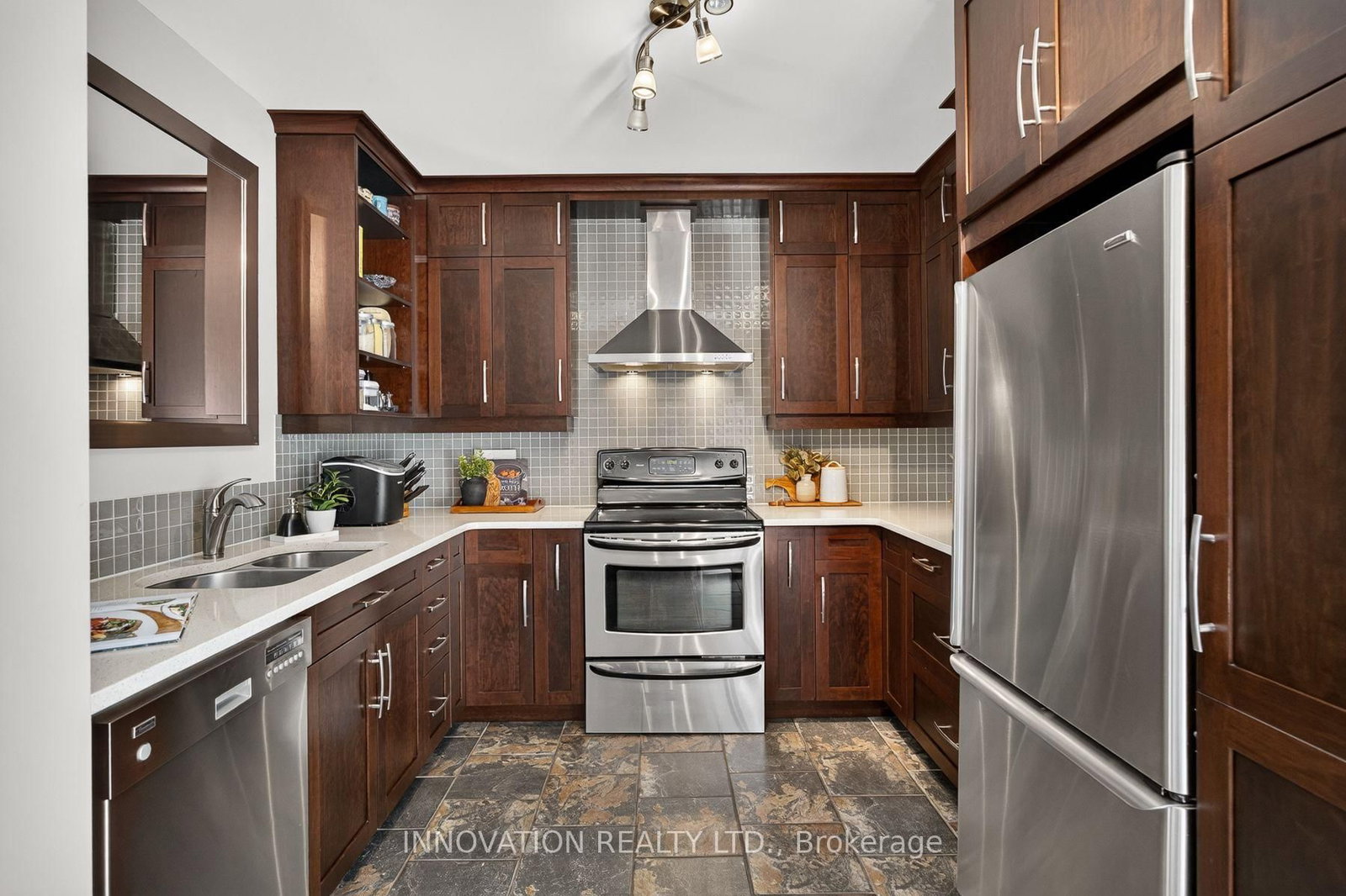 192 Clearview Avenue • Ottawa, ON photo 24