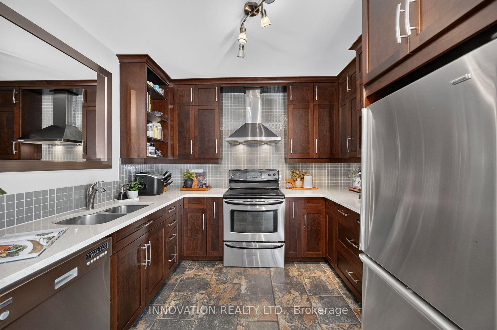 192 Clearview Avenue • Ottawa, ON photo 26
