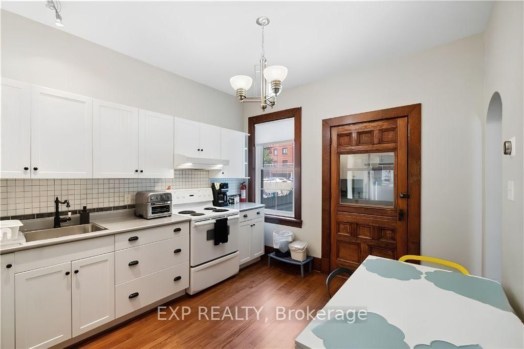 347 St. Patrick Street • Ottawa, ON photo 11