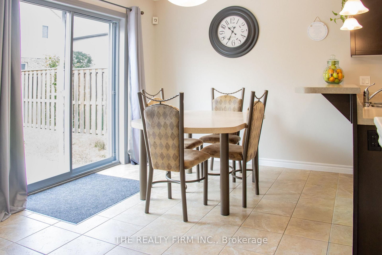884 Reeves Avenue • London North, ON photo 18