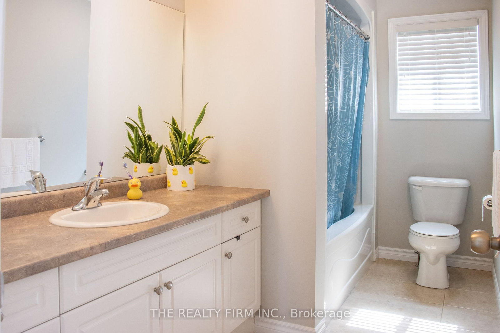 884 Reeves Avenue • London North, ON photo 39