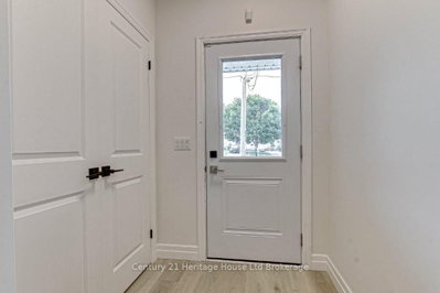 50 Blandford Street • #2 • Woodstock, ON photo 3