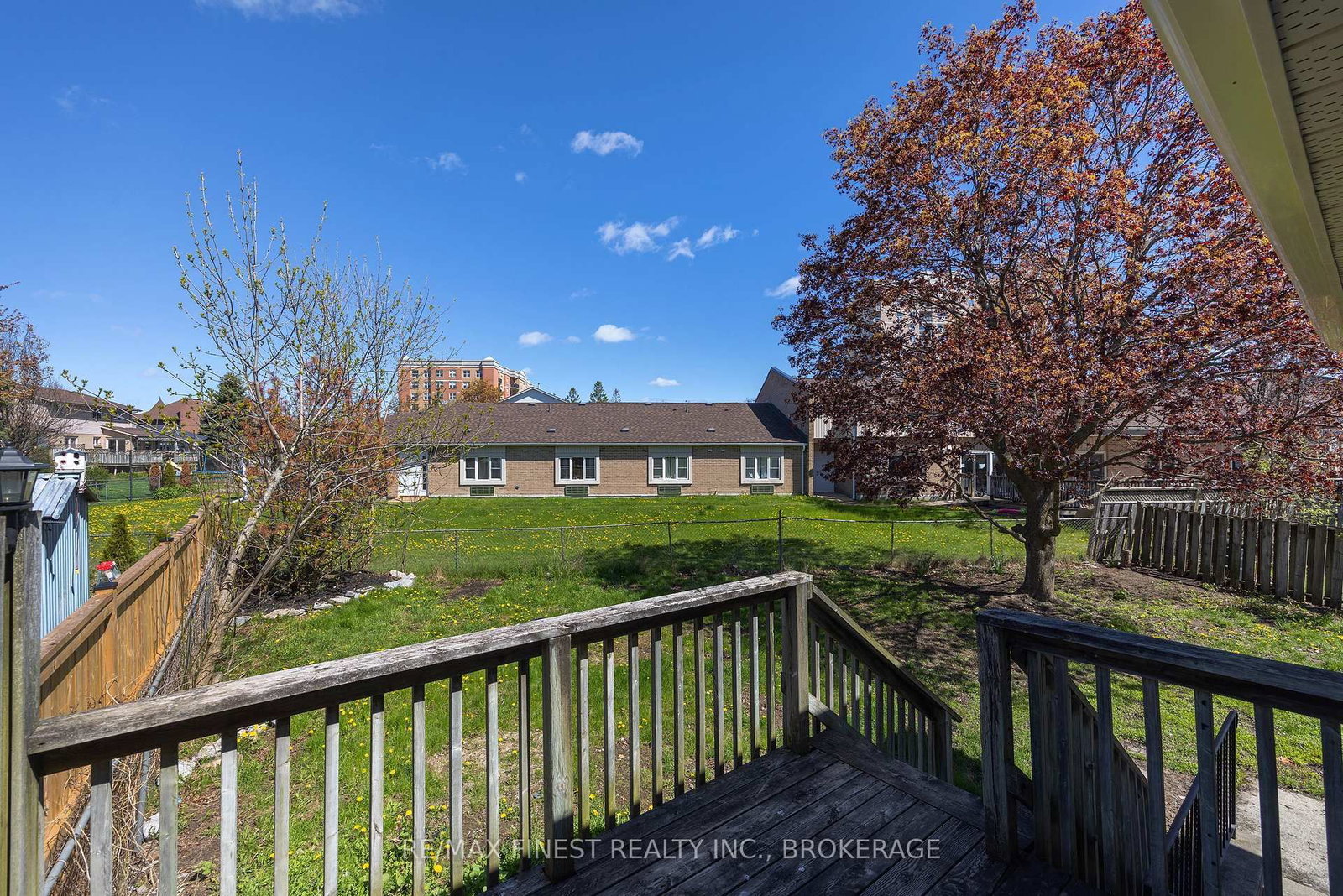 882 BEACONHILL Court • Kingston, ON photo 46