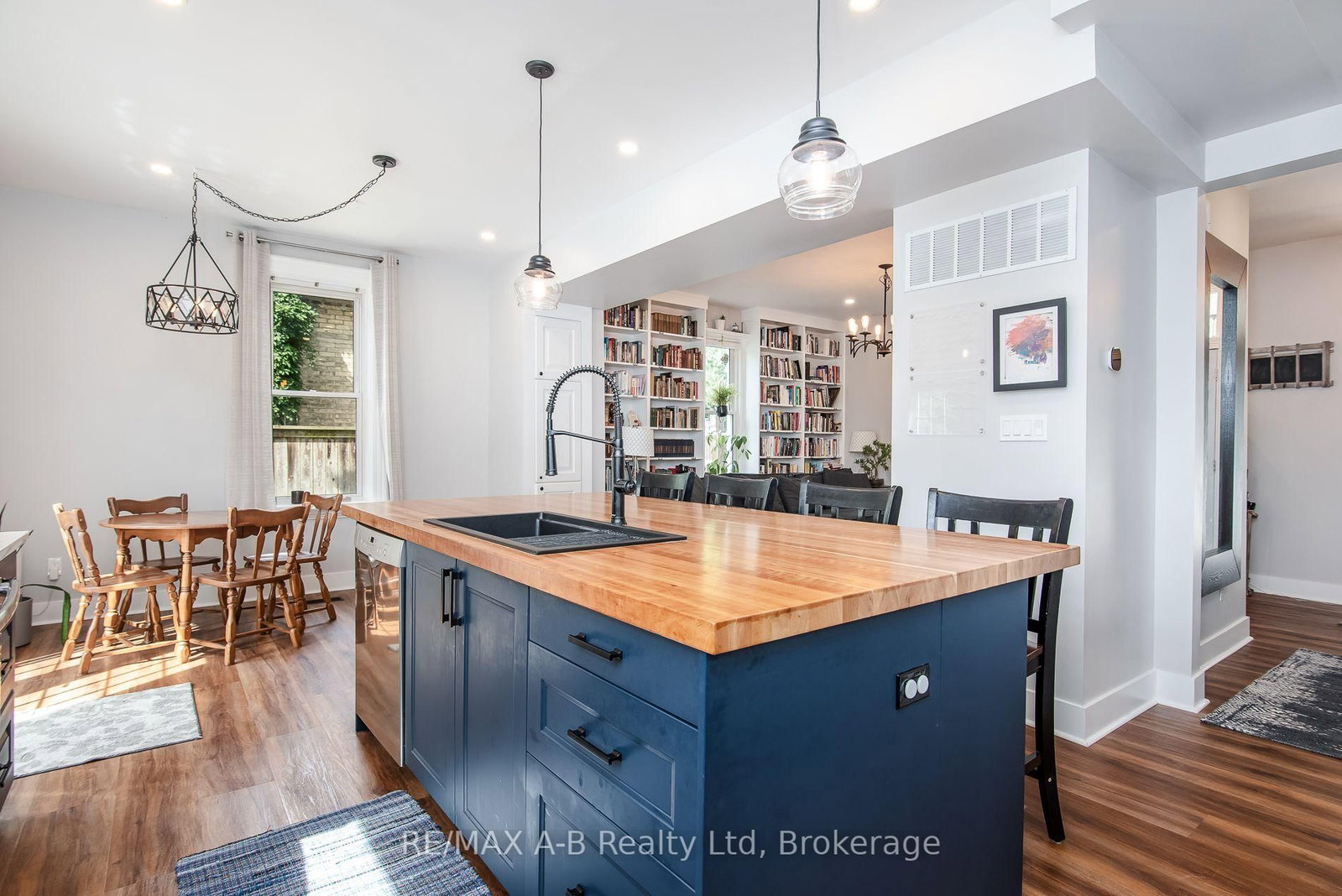69 Louise Street • Stratford, ON photo 28