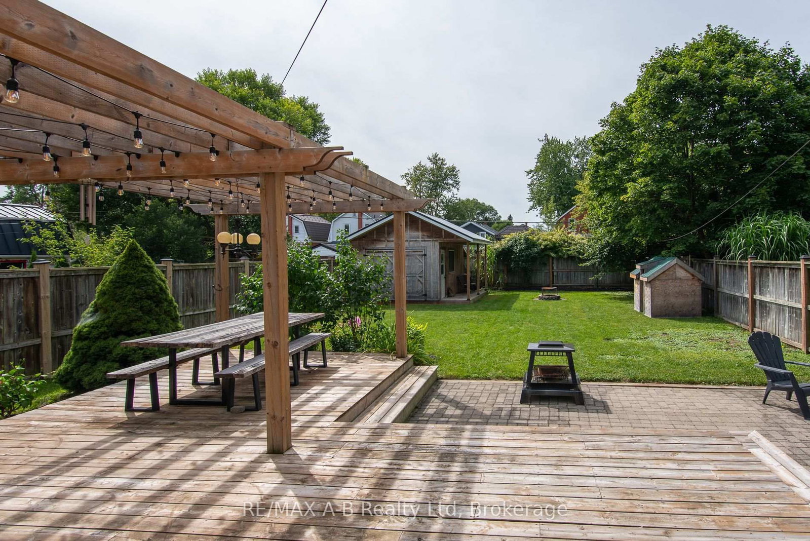 69 Louise Street • Stratford, ON photo 6