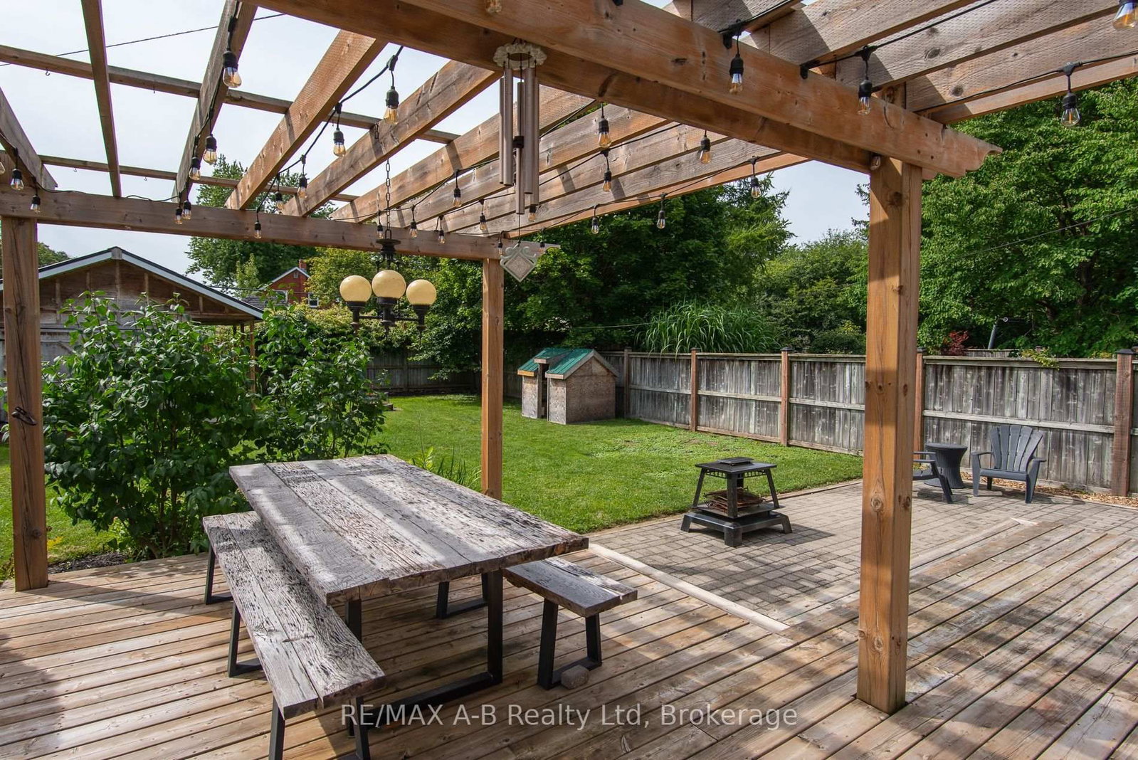 69 Louise Street • Stratford, ON photo 8