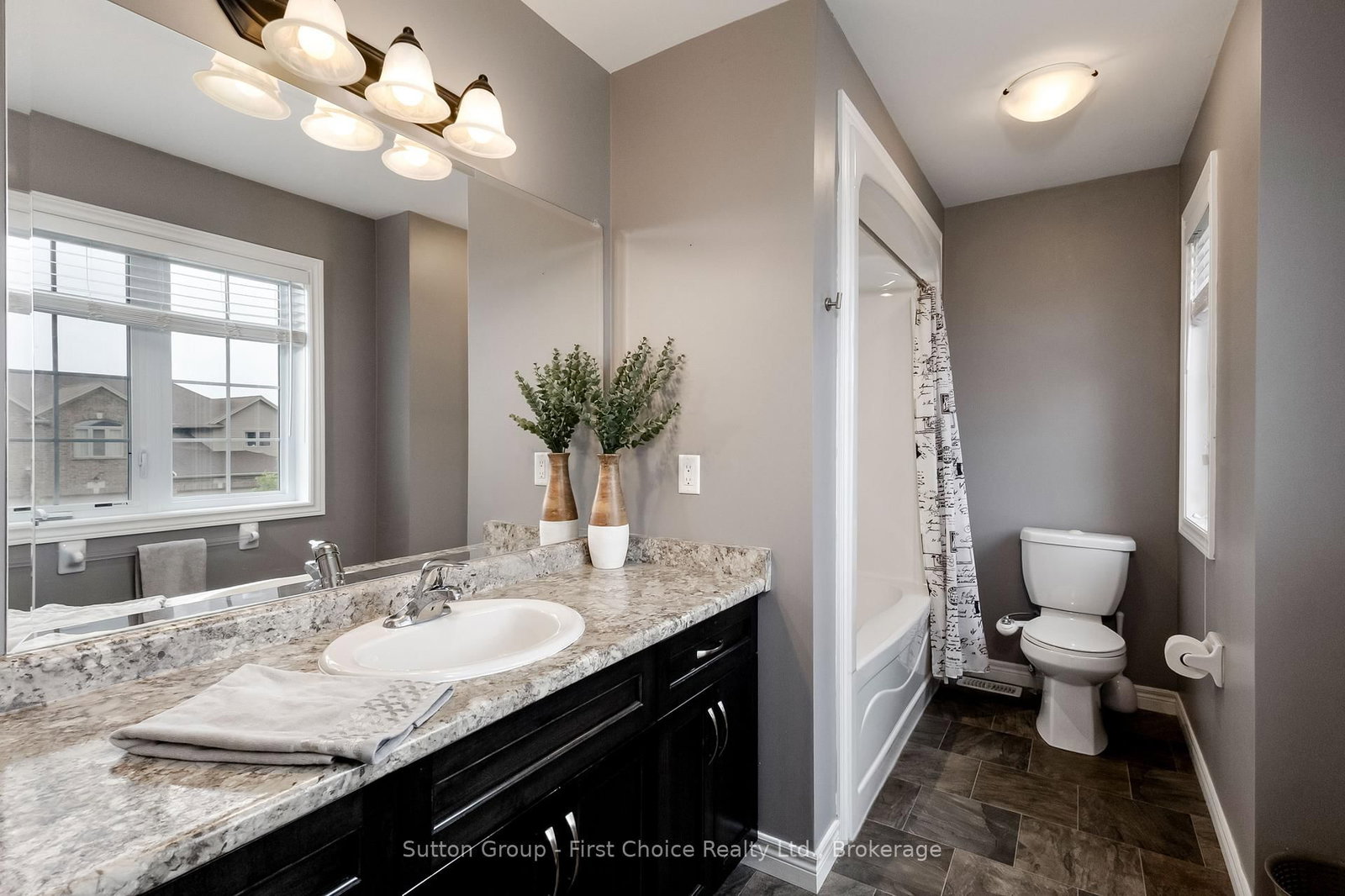 21 Brown Street • Stratford, ON photo 24
