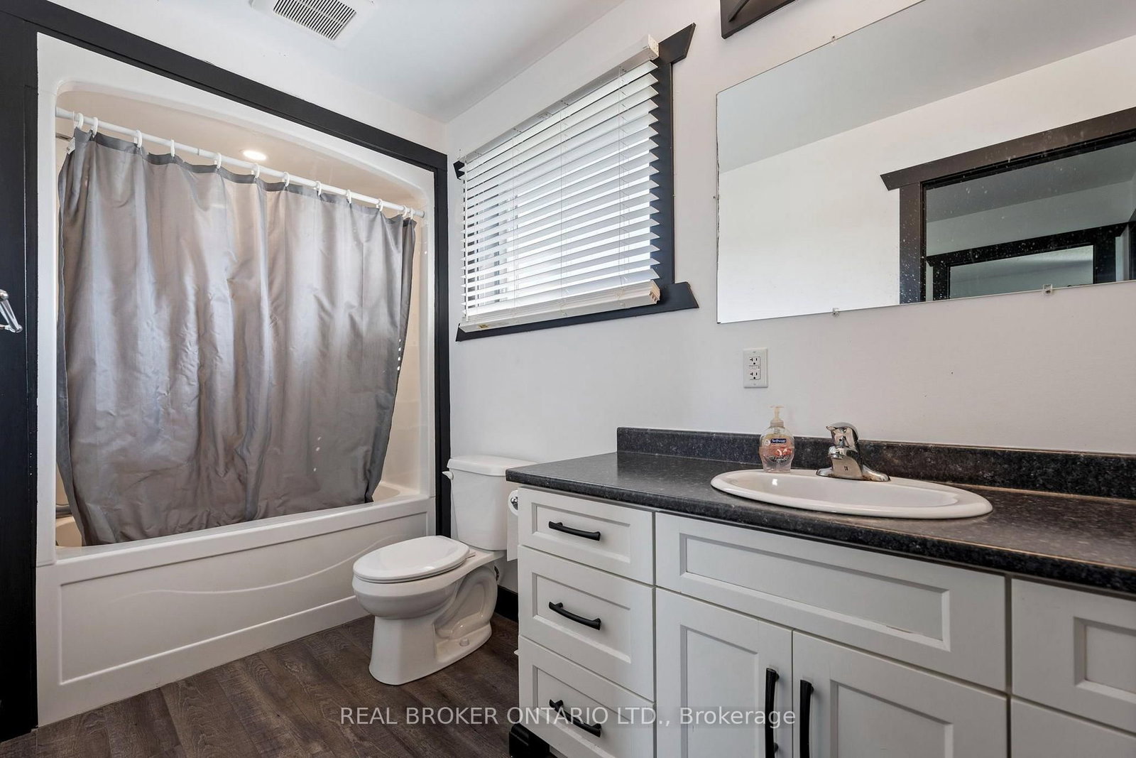 2445 East Quarter Line Road • Norfolk, ON photo 20
