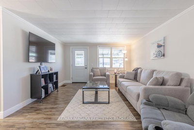 37 Concession Road • Fort Erie, ON photo 3