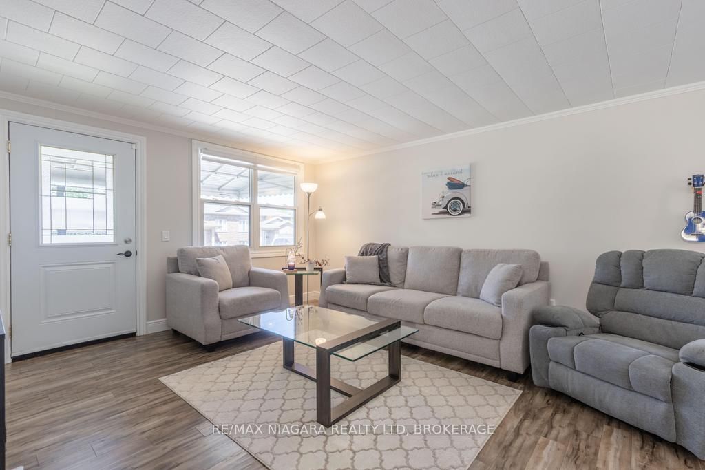 37 Concession Road • Fort Erie, ON photo 4