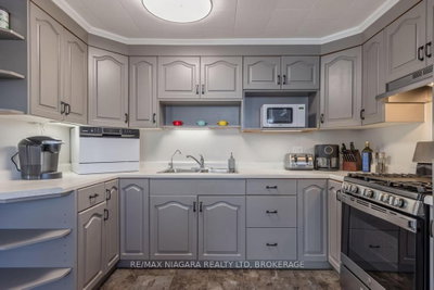 37 Concession Road • Fort Erie, ON photo 9
