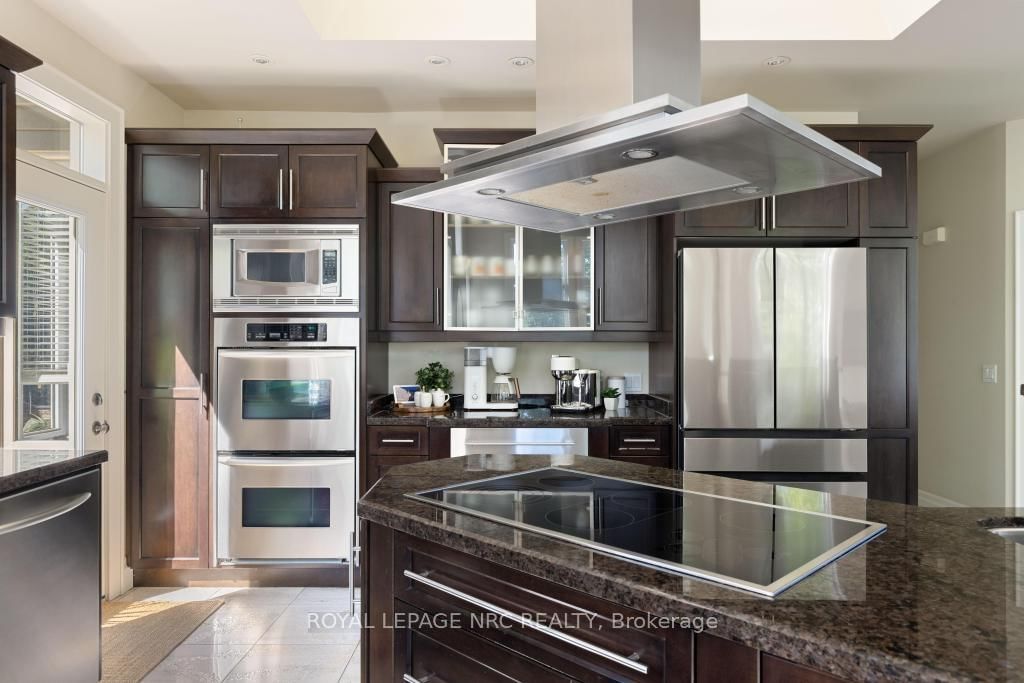 164A Lakeshore Road • St. Catharines, ON photo 18