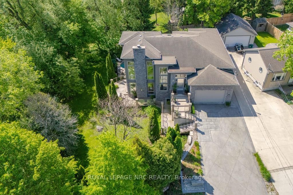 164A Lakeshore Road • St. Catharines, ON photo 41