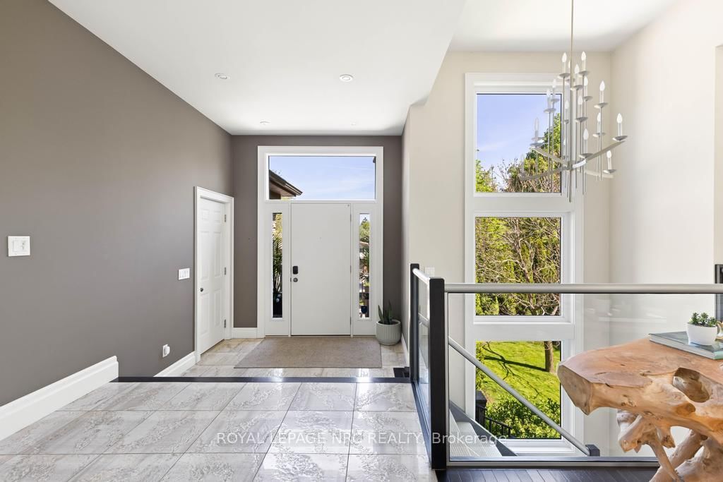 164A Lakeshore Road • St. Catharines, ON photo 8