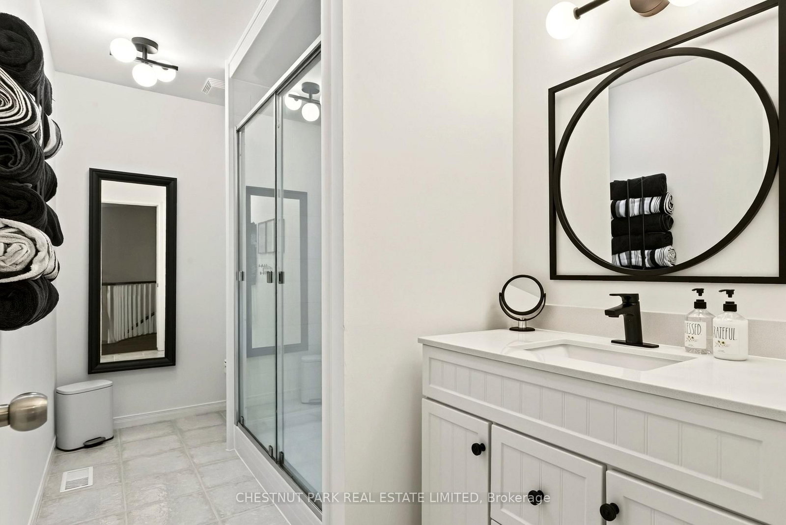 18 Pelham Drive • Hamilton, ON photo 29