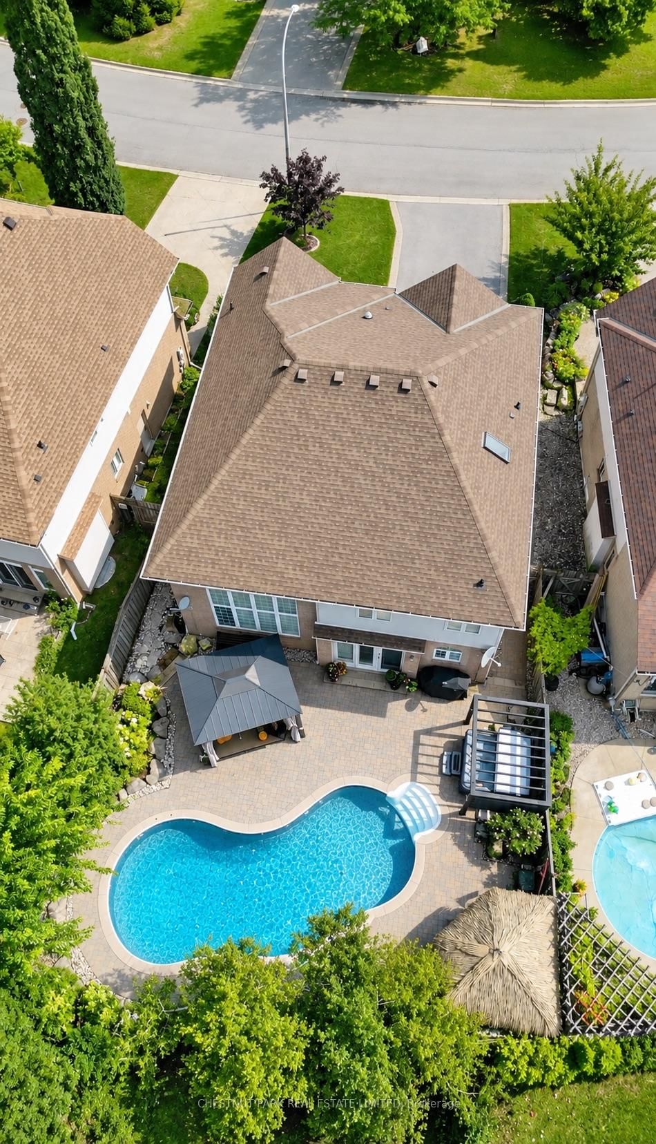 18 Pelham Drive • Hamilton, ON photo 45