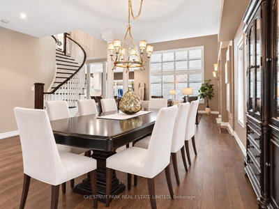18 Pelham Drive • Hamilton, ON photo 5