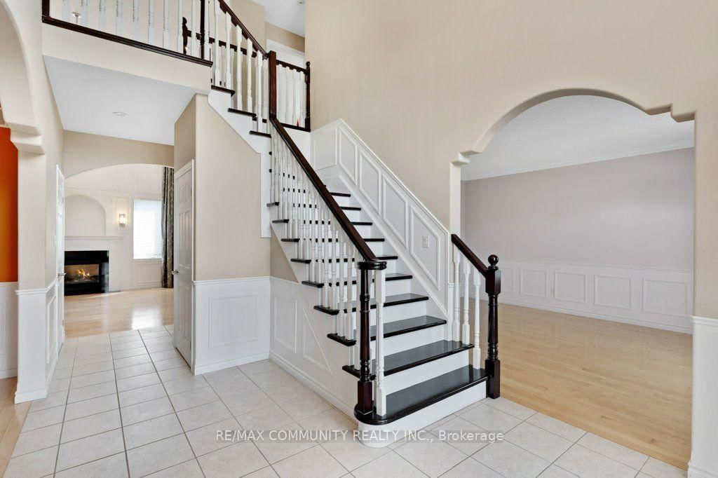 83 Milne Drive • Waterloo, ON photo 3
