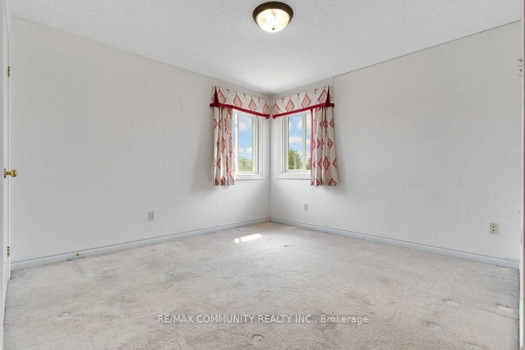 83 Milne Drive • Waterloo, ON photo 33