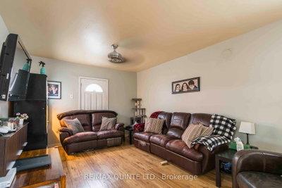 20 Mccann Street • Quinte West, ON photo 6