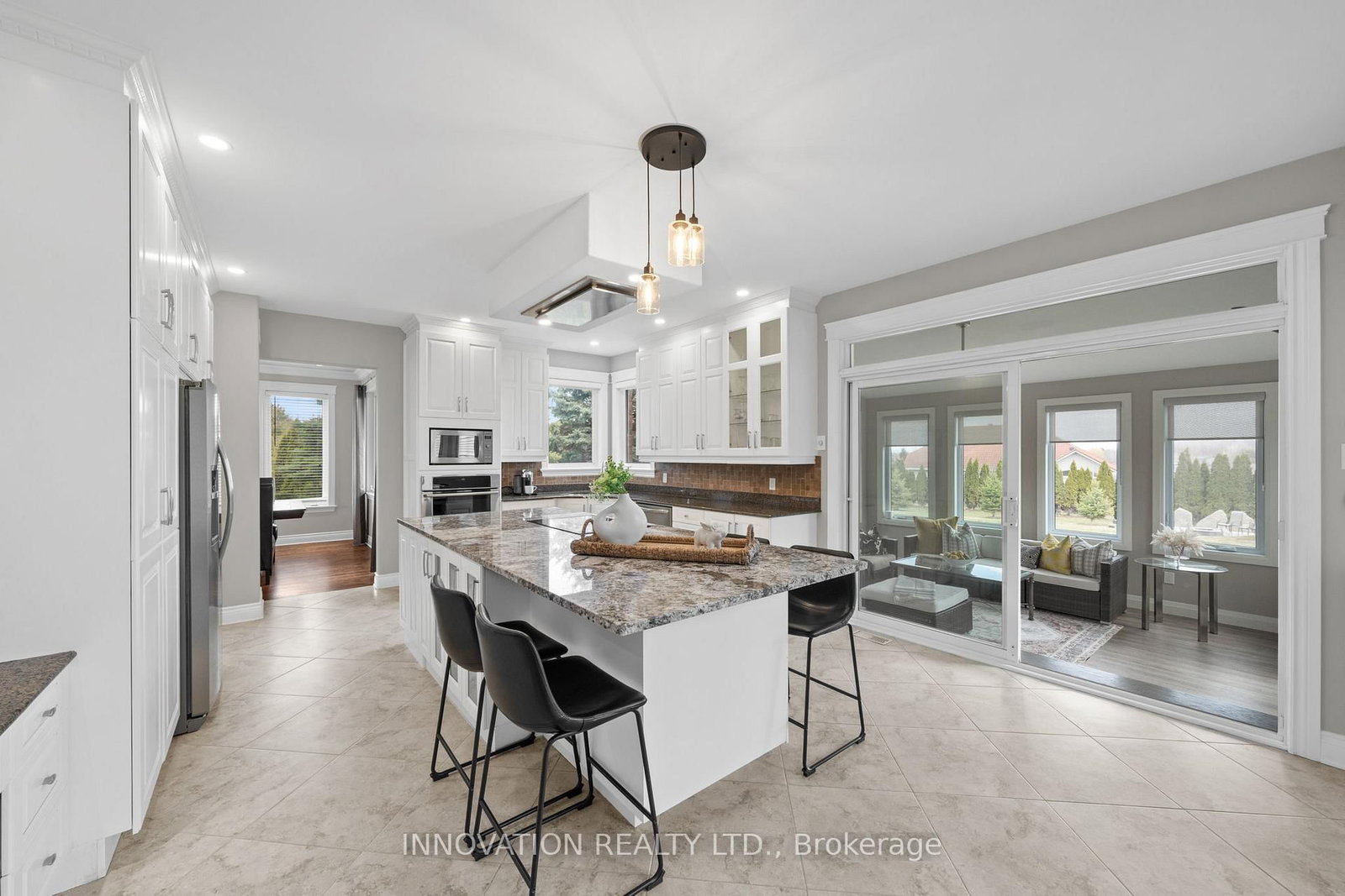 6635 Old Forest Drive • North Gower, ON photo 10