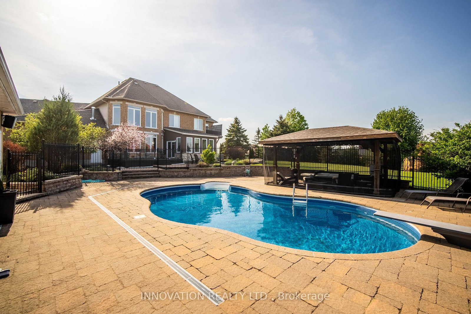 6635 Old Forest Drive • North Gower, ON photo 44