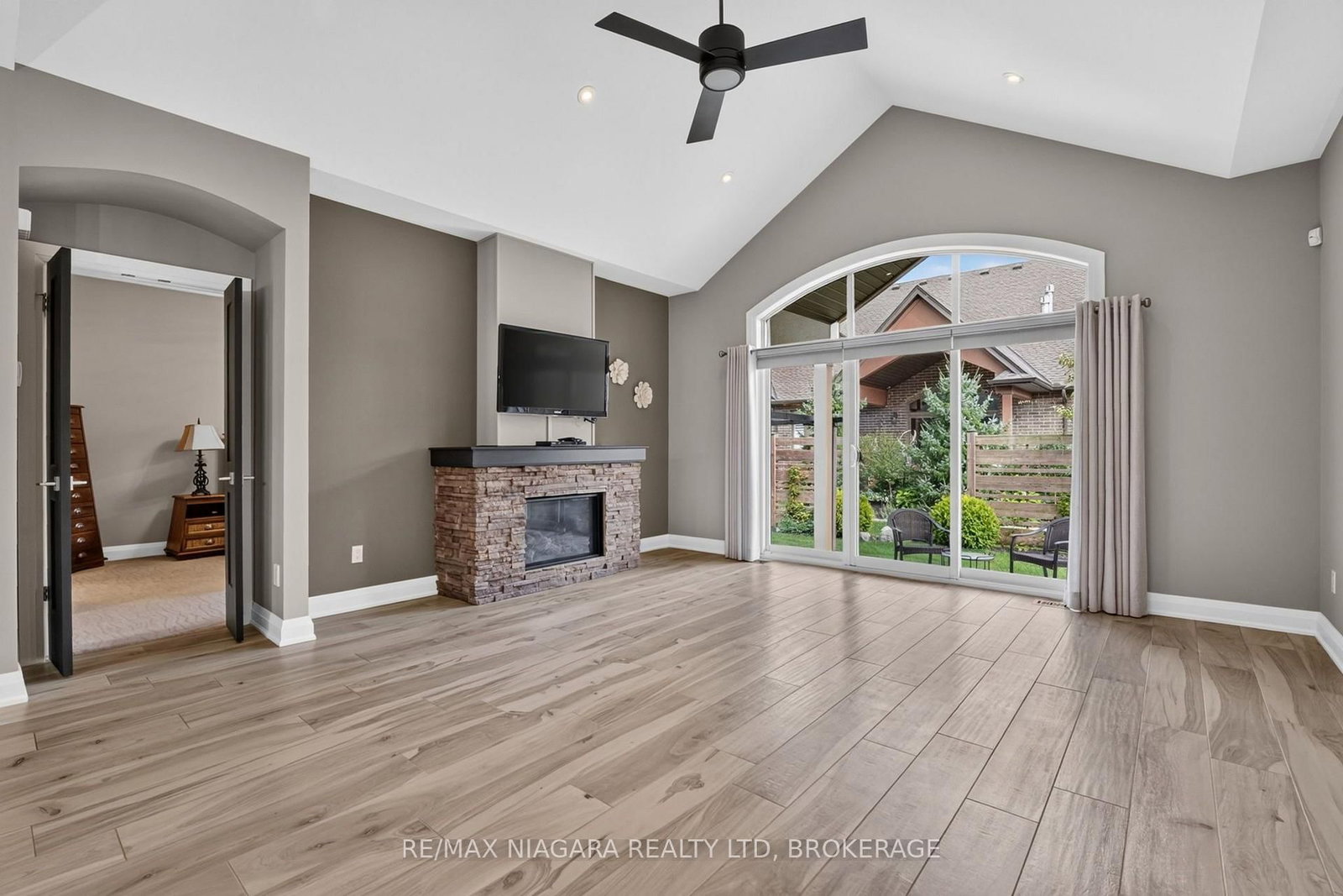 84 Ganton Trail • Welland, ON photo 21