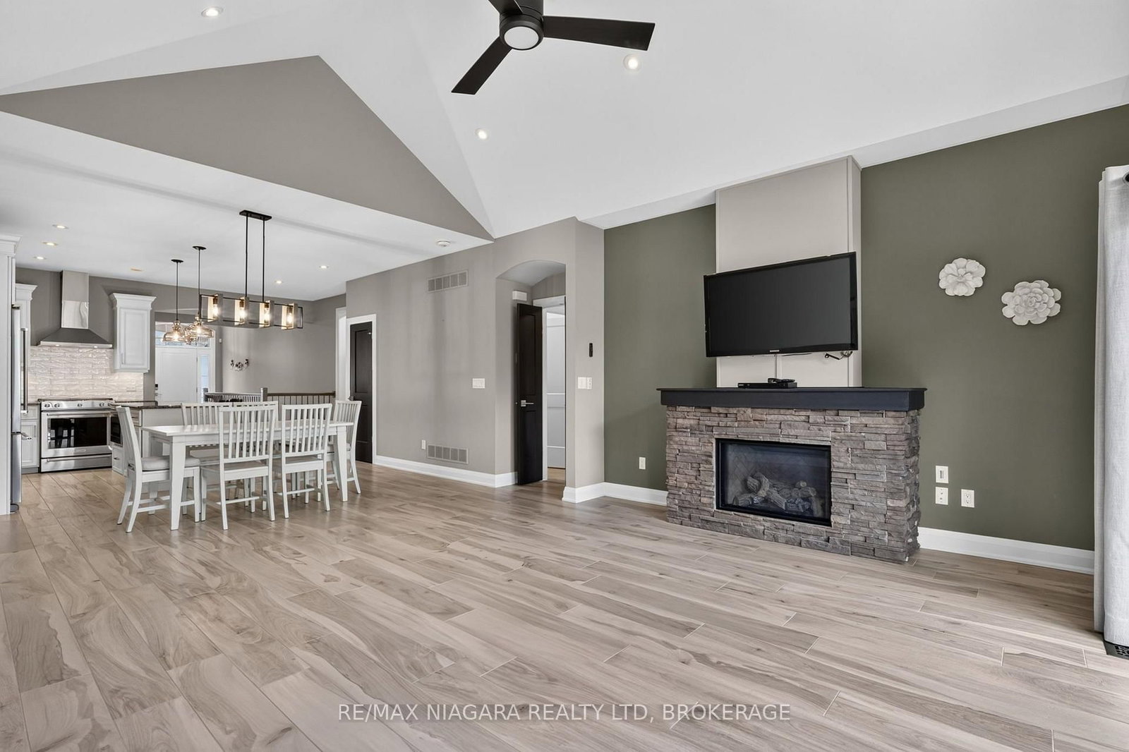 84 Ganton Trail • Welland, ON photo 24
