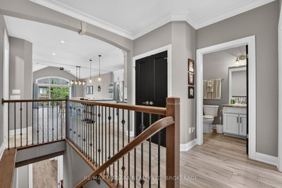 84 Ganton Trail • Welland, ON photo 5