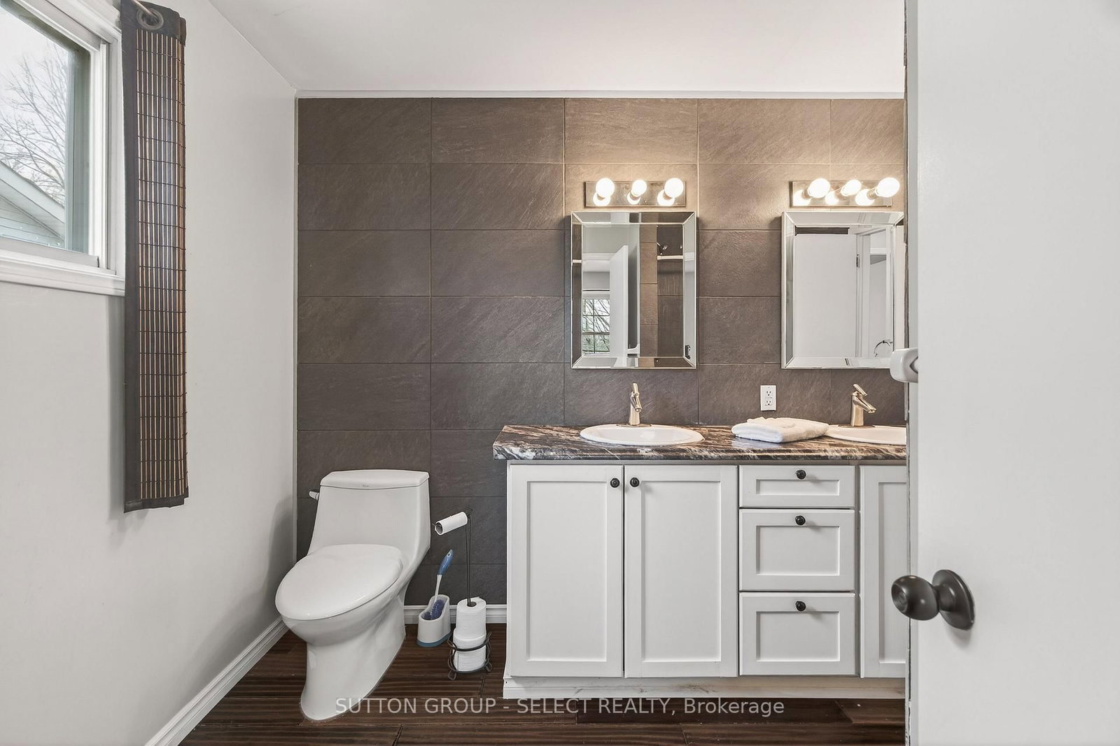 461 Cleveland Avenue • London South, ON photo 21