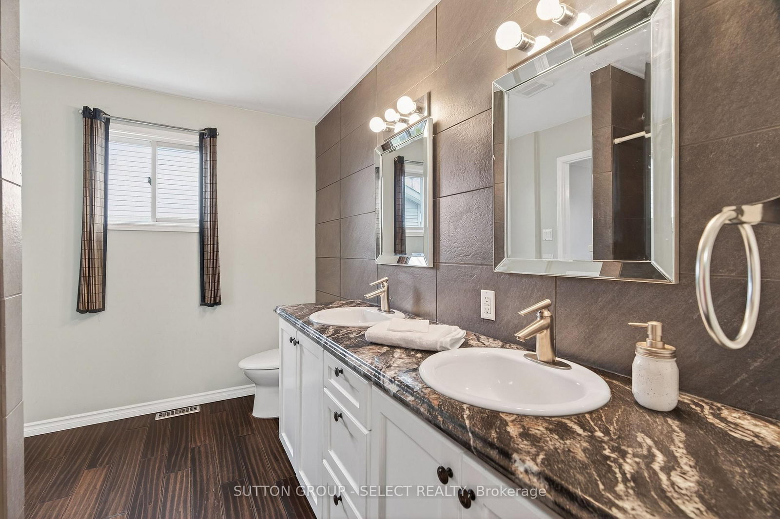 461 Cleveland Avenue • London South, ON photo 23