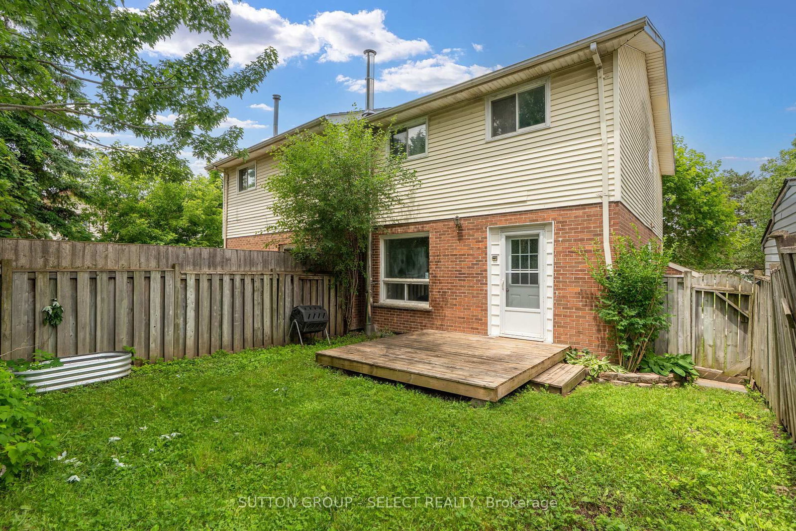 461 Cleveland Avenue • London South, ON photo 34