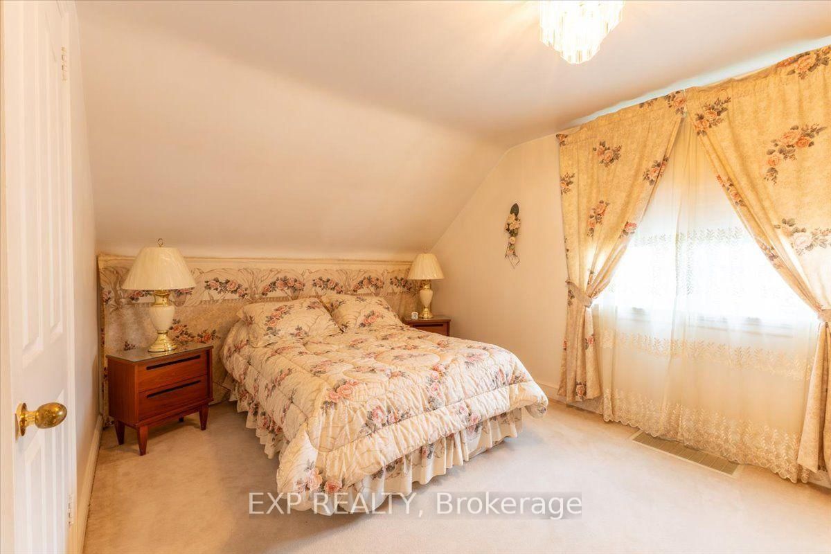 1359 Marchand Street • Ottawa, ON photo 23
