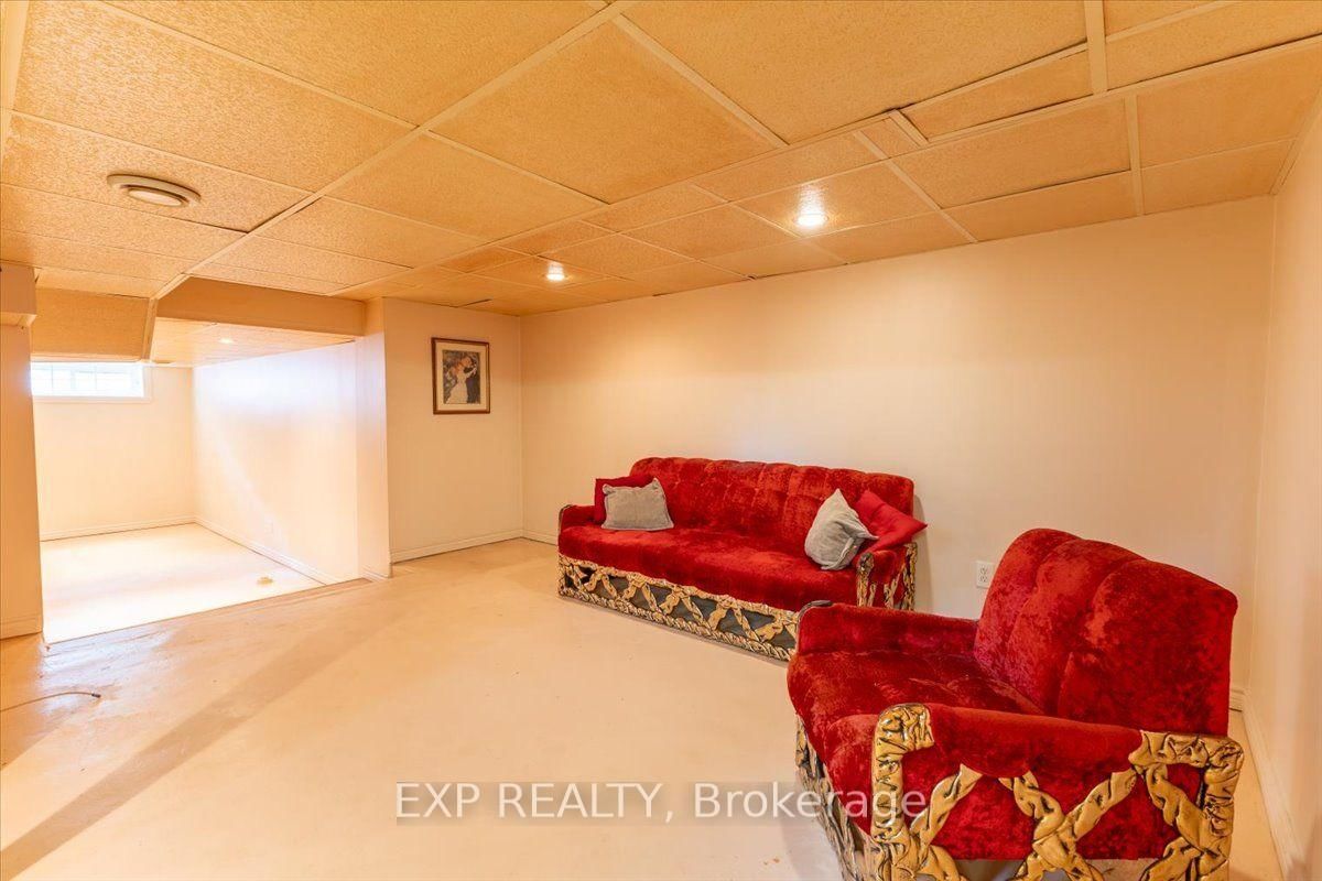 1359 Marchand Street • Ottawa, ON photo 27