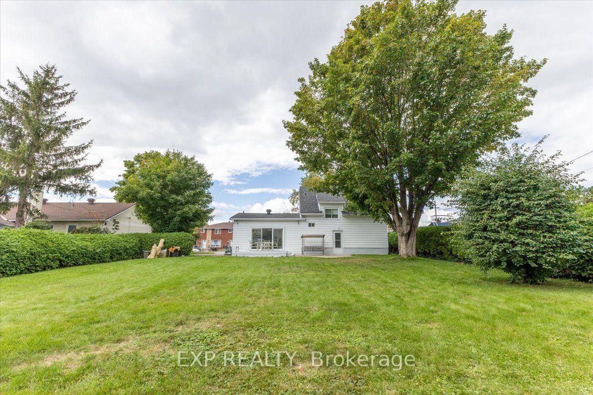 1359 Marchand Street • Ottawa, ON photo 34