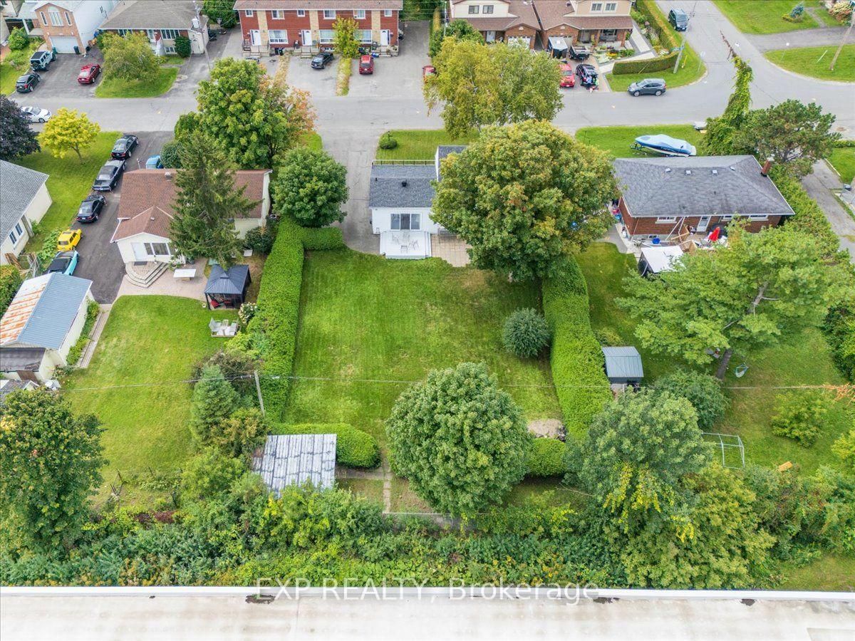 1359 Marchand Street • Ottawa, ON photo 35